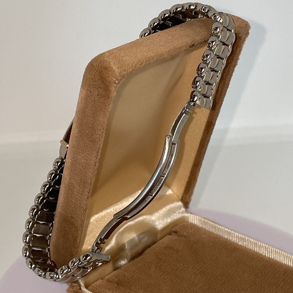 Vintage CROSS Swiss Timepiece Watch Stainless Steel Yellow Gold Water Resistant - Picture 11 of 15